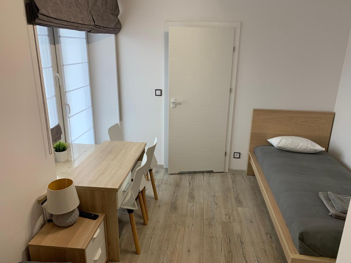 Pokoje Antracyt Skarżysko-Kamienna Exteriör bild
